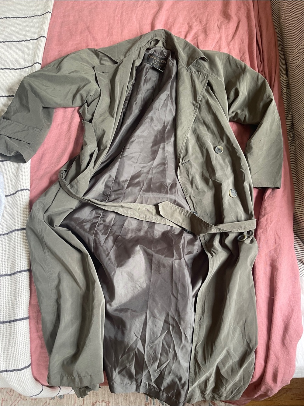 Vintage Olive Green Lightweight Trench Coat